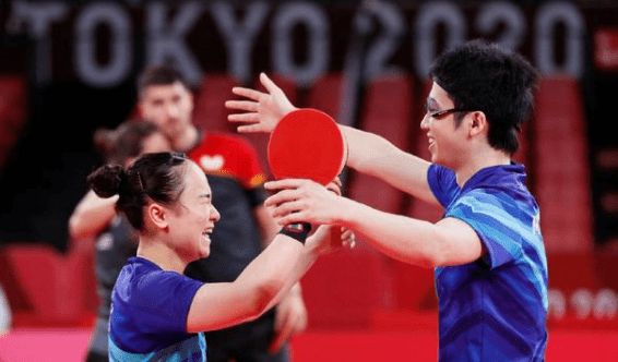 不仅通过华 不仅通过华